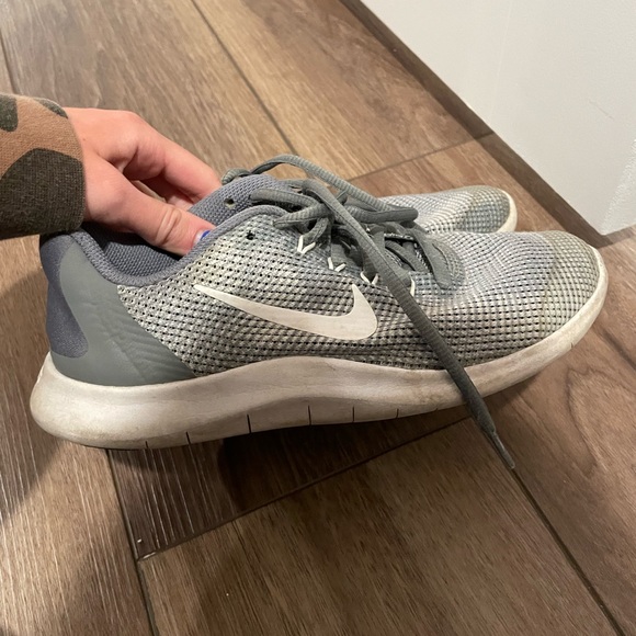 Nike Shoes - Nike grey running shoes